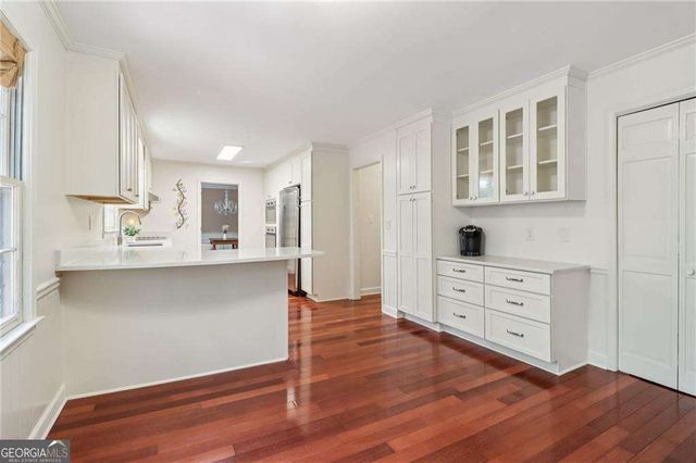 718 Haralson Drive SW, Lilburn, GA 30047