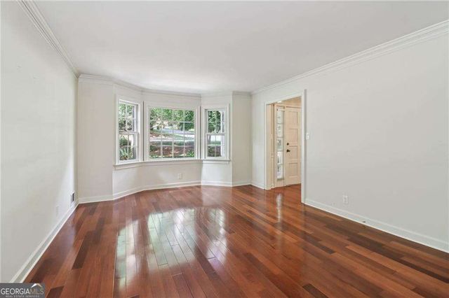 718 Haralson Drive SW, Lilburn, GA 30047