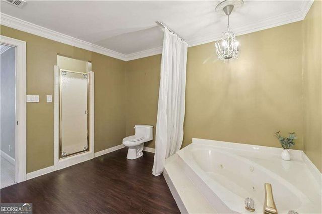 718 Haralson Drive SW, Lilburn, GA 30047