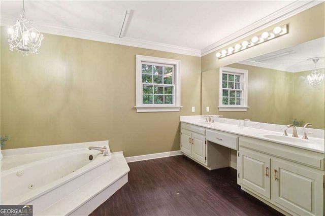 718 Haralson Drive SW, Lilburn, GA 30047