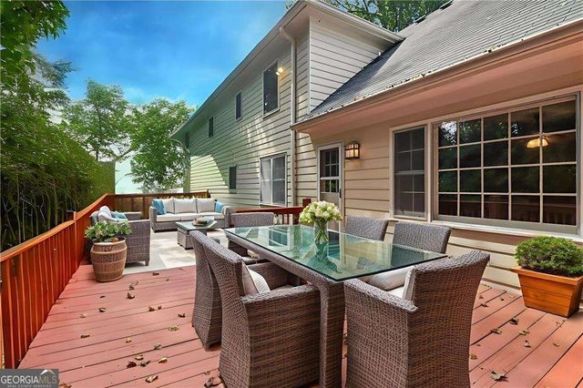 718 Haralson Drive SW, Lilburn, GA 30047