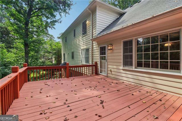 718 Haralson Drive SW, Lilburn, GA 30047