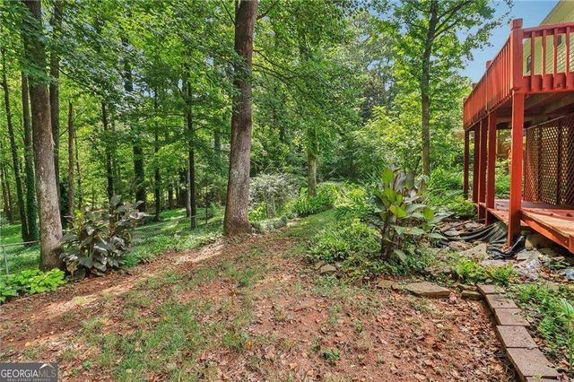 718 Haralson Drive SW, Lilburn, GA 30047