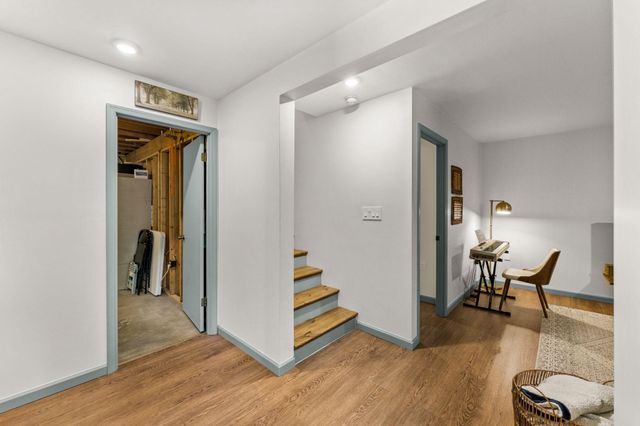 13767 CREST HILL RD, Flint Hill, VA 22627