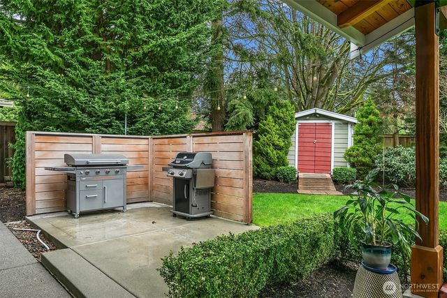 1452 8th Place S, Edmonds, WA 98020
