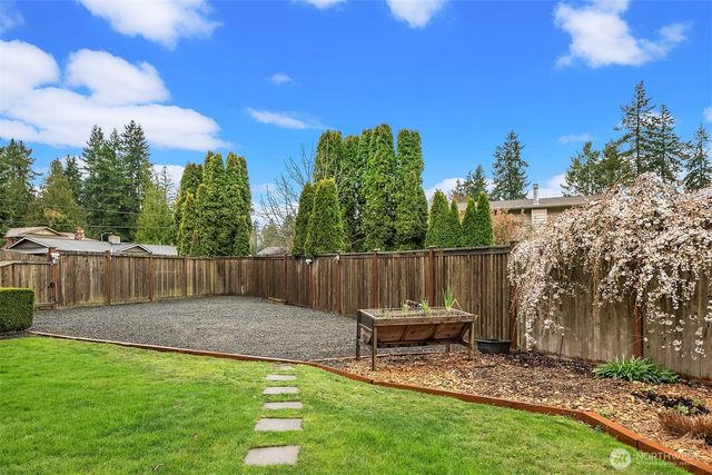 1452 8th Place S, Edmonds, WA 98020