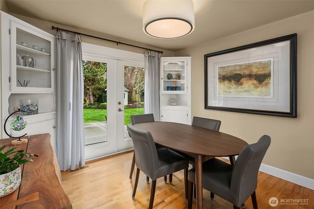 1452 8th Place S, Edmonds, WA 98020