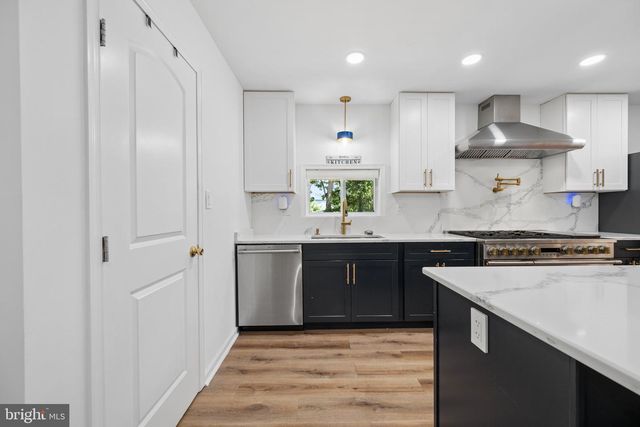 10421 ROSEMONT DR, Laurel, MD 20723