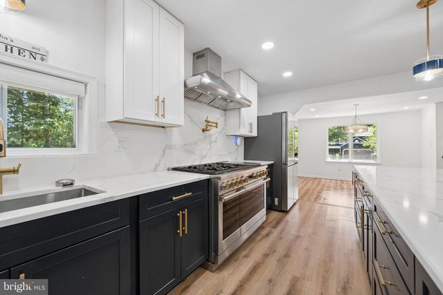 10421 ROSEMONT DR, Laurel, MD 20723