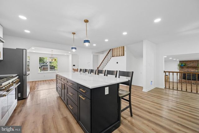 10421 ROSEMONT DR, Laurel, MD 20723