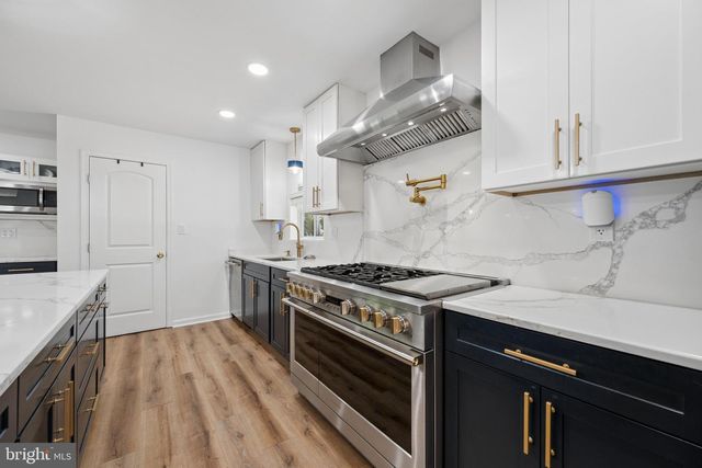 10421 ROSEMONT DR, Laurel, MD 20723
