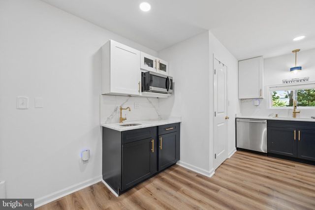 10421 ROSEMONT DR, Laurel, MD 20723