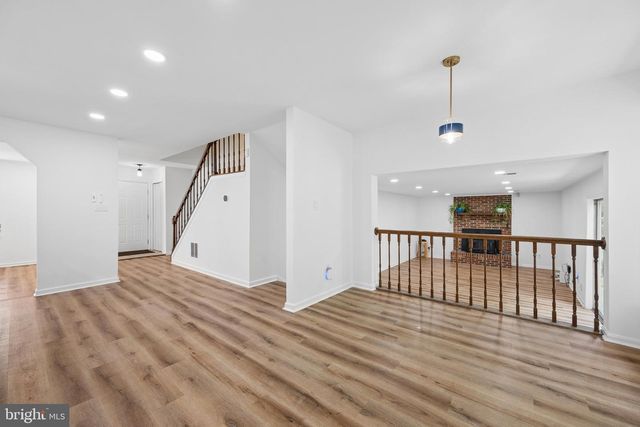 10421 ROSEMONT DR, Laurel, MD 20723