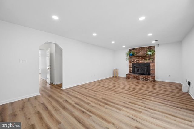 10421 ROSEMONT DR, Laurel, MD 20723