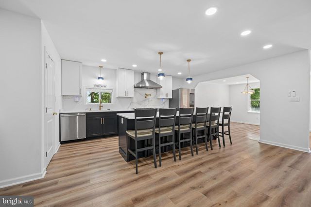 10421 ROSEMONT DR, Laurel, MD 20723