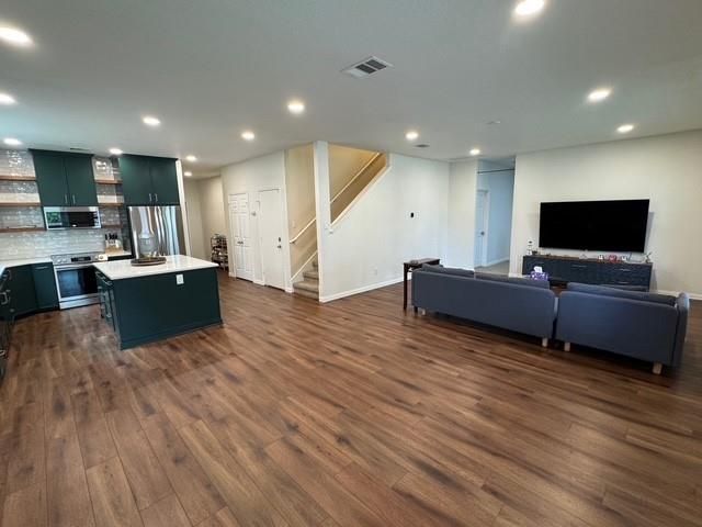 1120 Clark Brothers DR, Buda, TX 78610