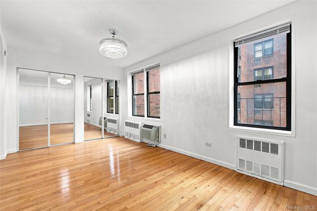 665 Thwaites Place 3A, Bronx, NY 10467