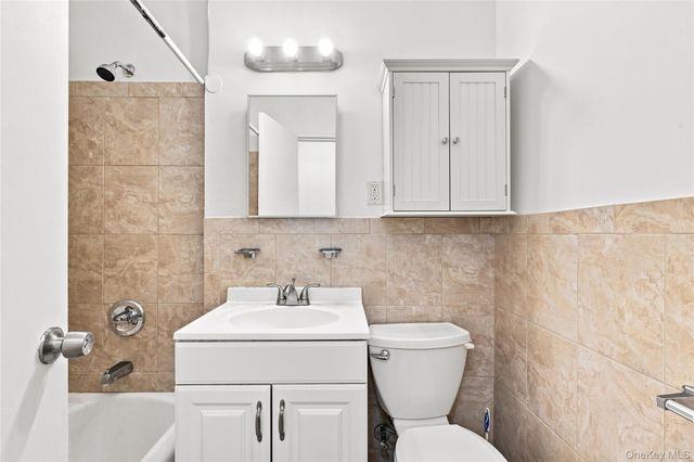 665 Thwaites Place 3A, Bronx, NY 10467