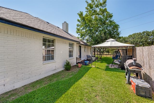 732 Charyl Lynn Drive, Argyle, TX 76226