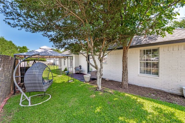 732 Charyl Lynn Drive, Argyle, TX 76226