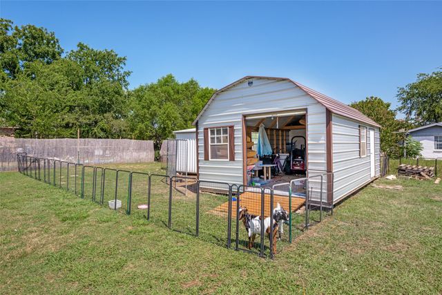 732 Charyl Lynn Drive, Argyle, TX 76226