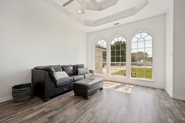 732 Charyl Lynn Drive, Argyle, TX 76226