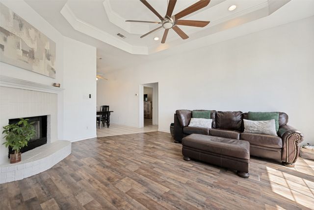 732 Charyl Lynn Drive, Argyle, TX 76226