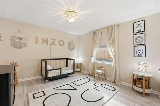 5004 Baltimore Street 204, Kansas City, MO 64112