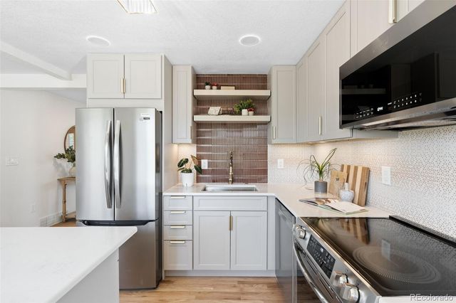 440 S Lee Street, Lakewood, CO 80226