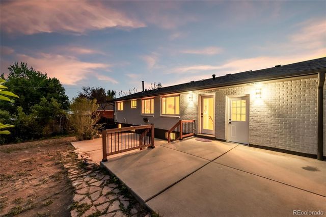440 S Lee Street, Lakewood, CO 80226