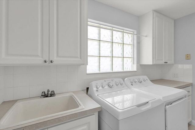 10882 SW Dardanelle Drive, Port St. Lucie, FL 34987
