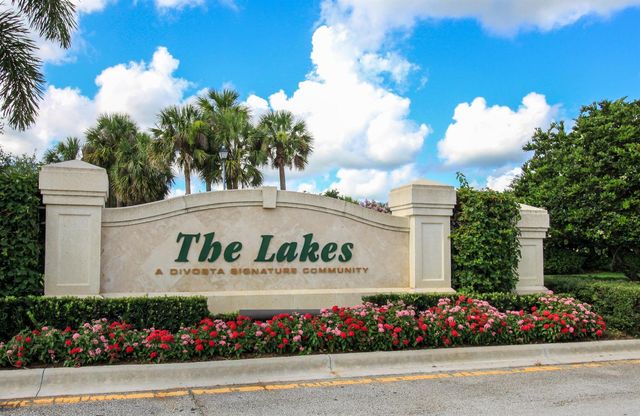 10882 SW Dardanelle Drive, Port St. Lucie, FL 34987