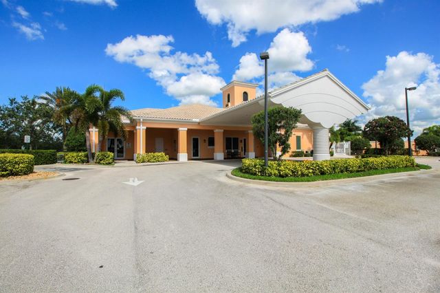 10882 SW Dardanelle Drive, Port St. Lucie, FL 34987