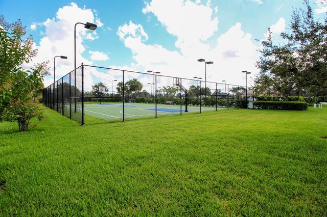 10882 SW Dardanelle Drive, Port St. Lucie, FL 34987