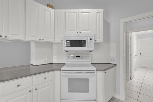 10882 SW Dardanelle Drive, Port St. Lucie, FL 34987