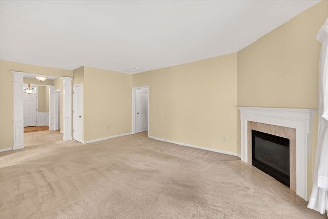 6 Champlain Cir, Plymouth, MA 02360