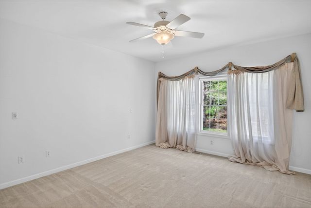 6 Champlain Cir, Plymouth, MA 02360