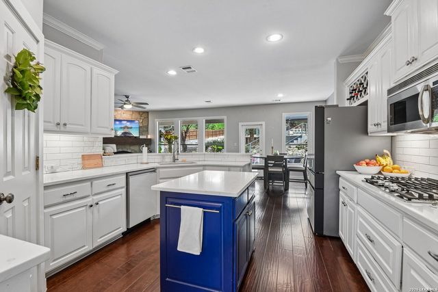 726 Ridge Trace, San Antonio, TX 78258