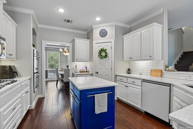 726 Ridge Trace, San Antonio, TX 78258