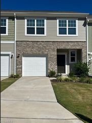 202 Ahava Way, Greensboro, NC 27410