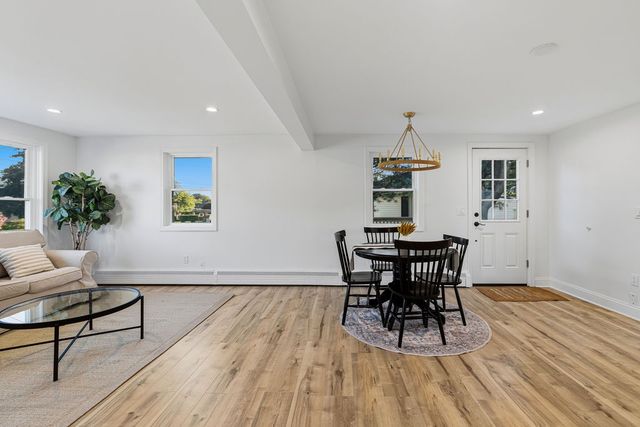 9 San Juan Drive, Bristol, RI 02809