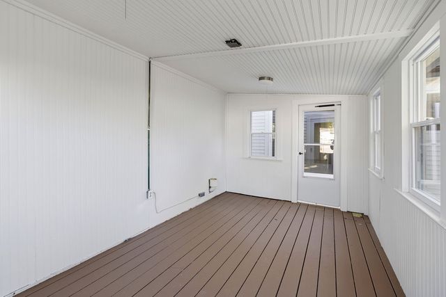 9 San Juan Drive, Bristol, RI 02809