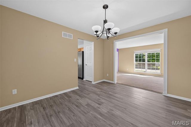 204 Boulder Point Drive, St Peters, MO 63376