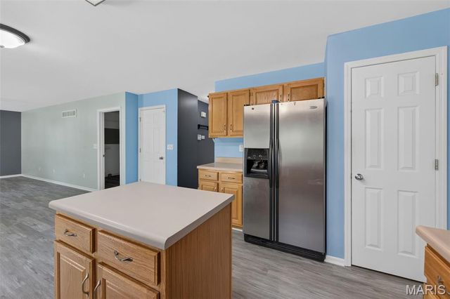204 Boulder Point Drive, St Peters, MO 63376