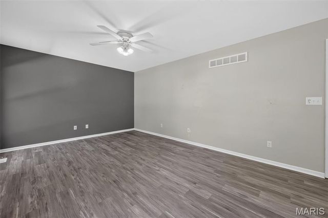 204 Boulder Point Drive, St Peters, MO 63376