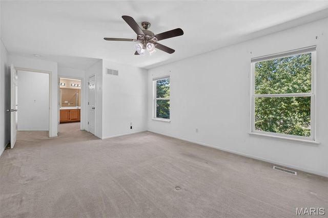 204 Boulder Point Drive, St Peters, MO 63376