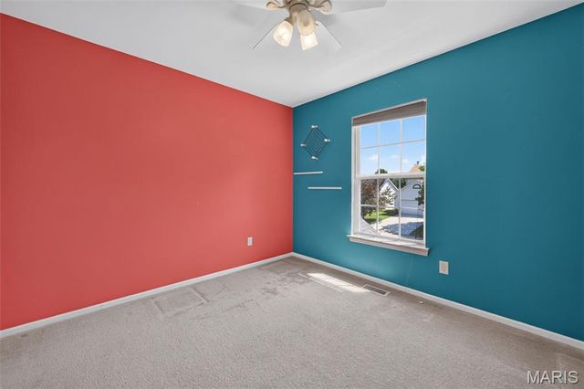 204 Boulder Point Drive, St Peters, MO 63376