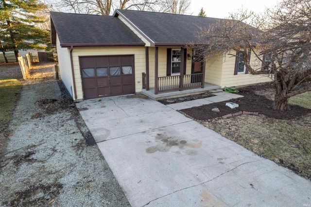 1006 E DELPHI Pike, Converse, IN 46919