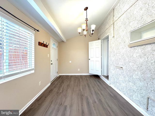 5612 7TH RD S, Arlington, VA 22204