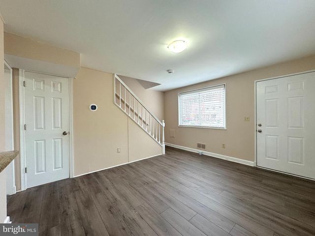 5612 7TH RD S, Arlington, VA 22204